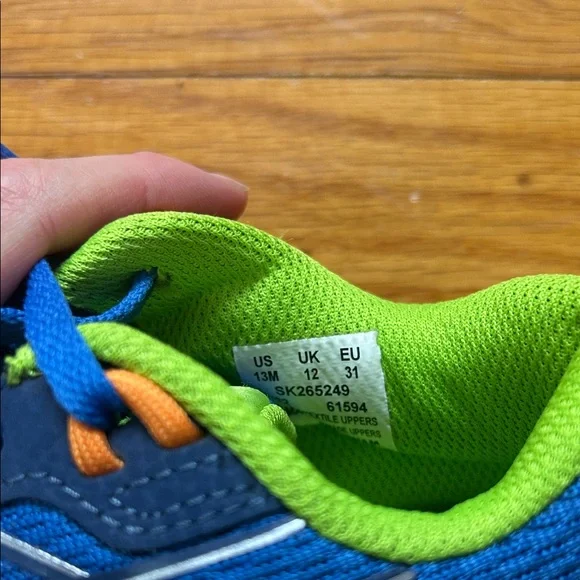 Saucony Kids Vibrant Blue and Neon Green Sneakers - Picture 4 of 6